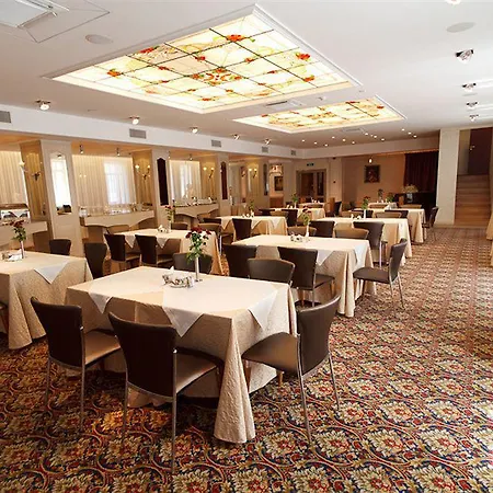 Artis Centrum Hotels 