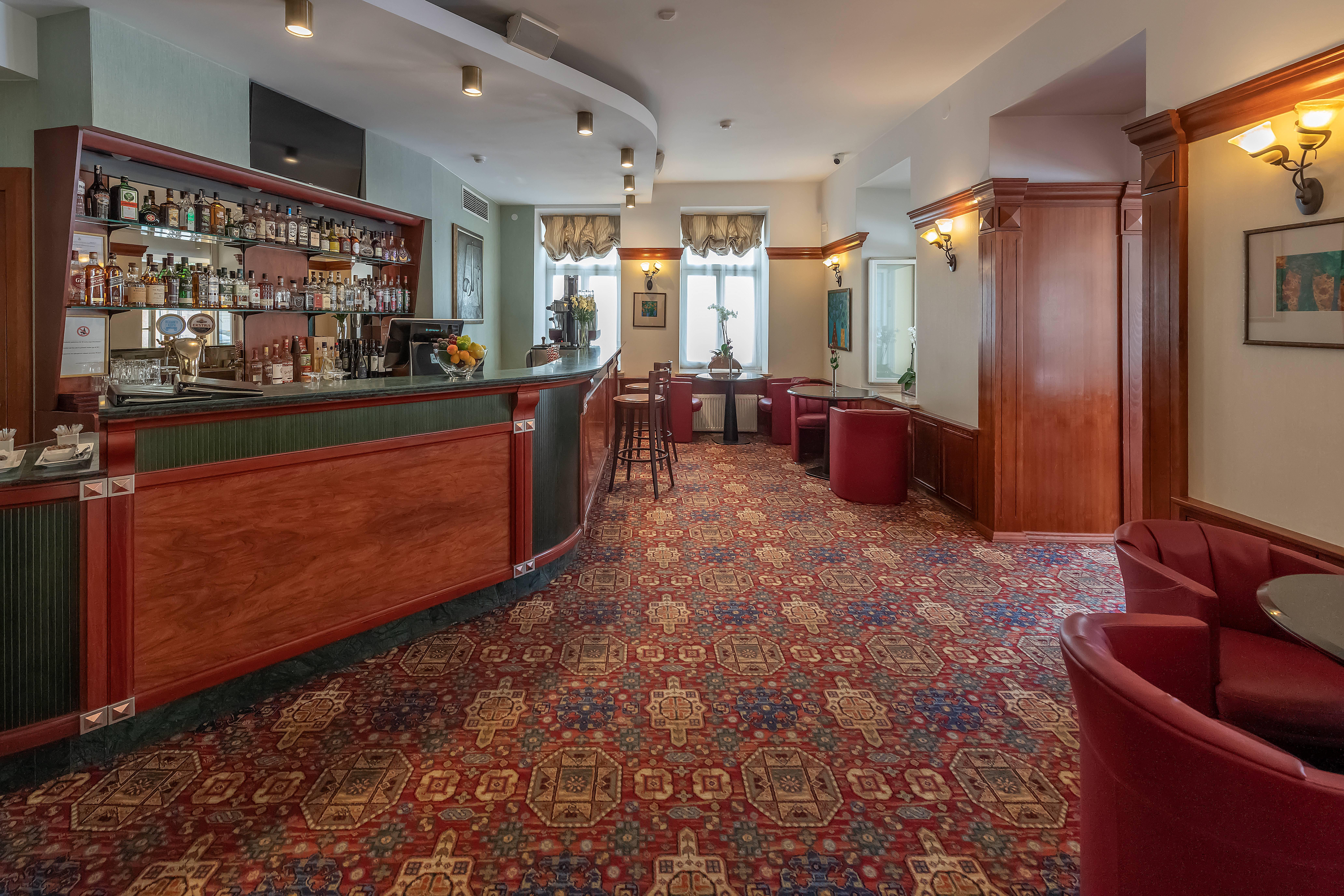 Hotel Artis Centrum 4*